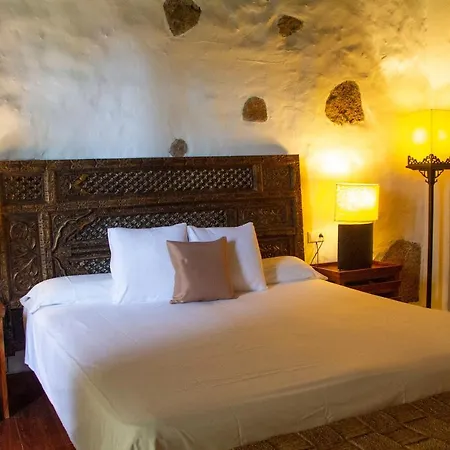 Boutique Oasis Casa Vieja Отель 3*