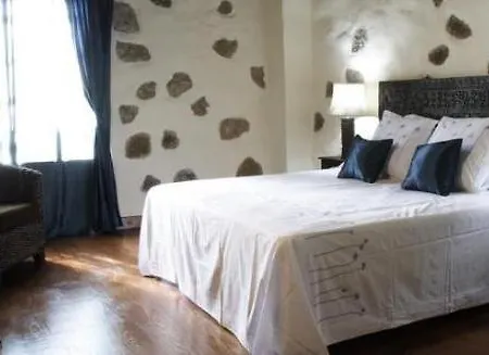 Boutique Oasis Casa Vieja 3*